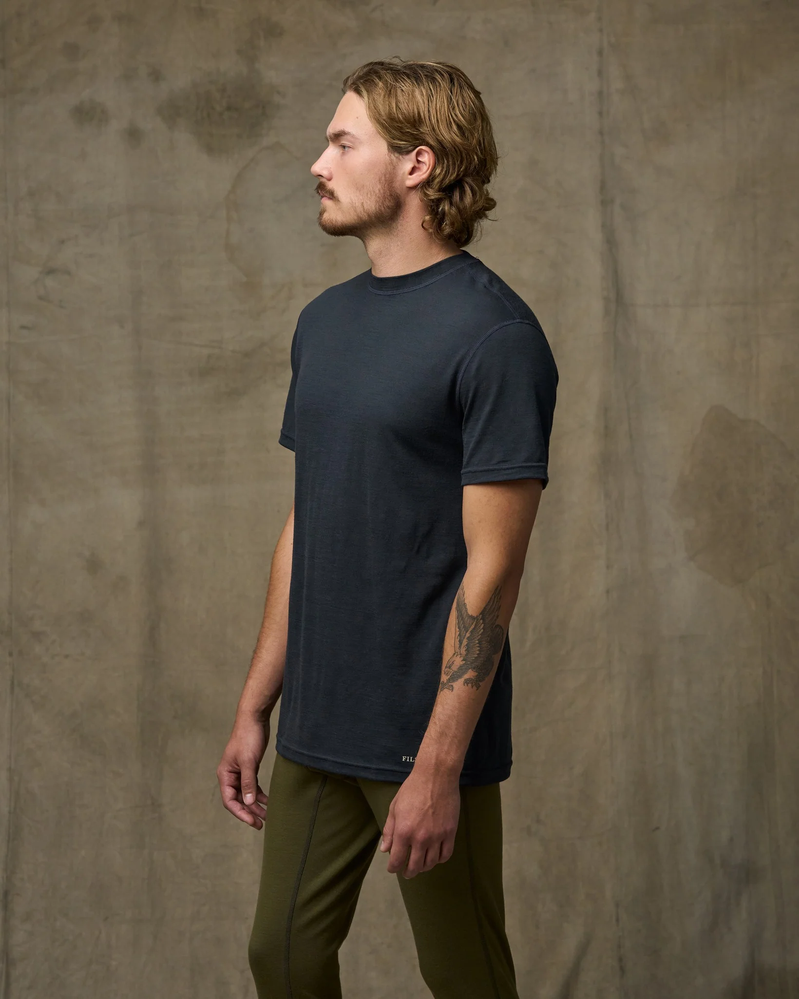 210g Merino Wool Short Sleeve Crewneck T-Shirt - Dark Navy - Image 3