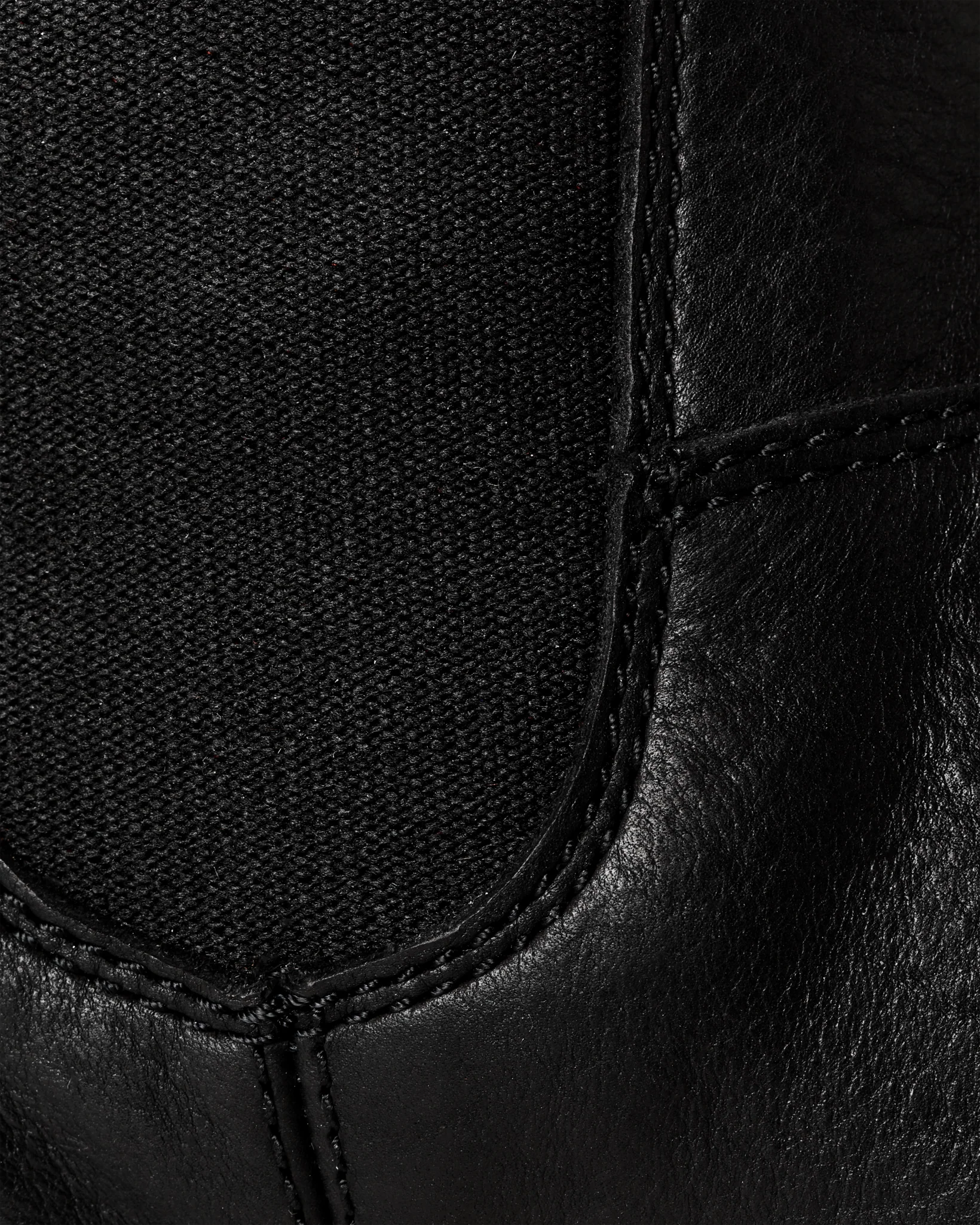 #2534 Filson X Blundstone Bison Chelsea Boot - Black - Image 8