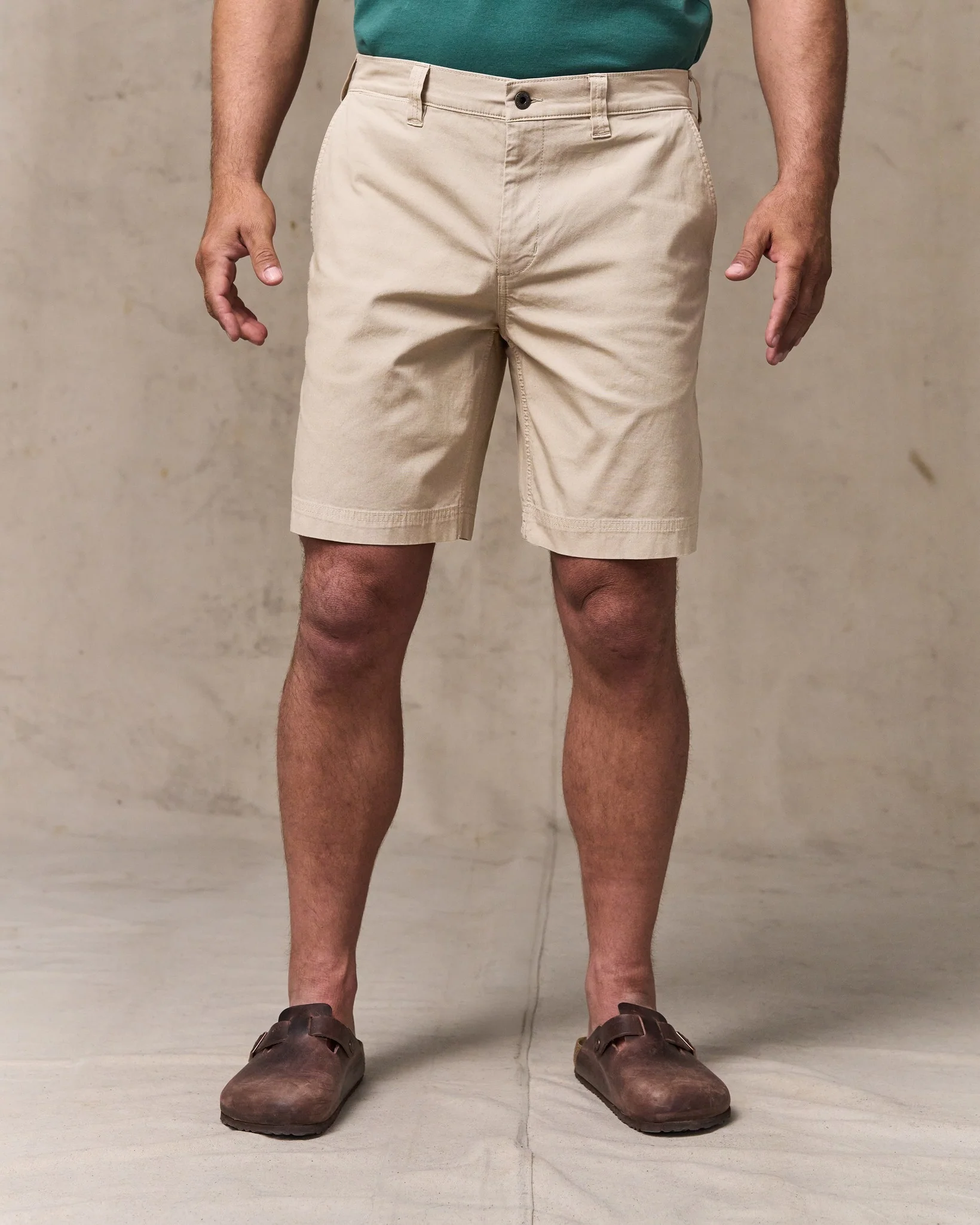 Granite Mountain 9" Shorts - Buck Tan