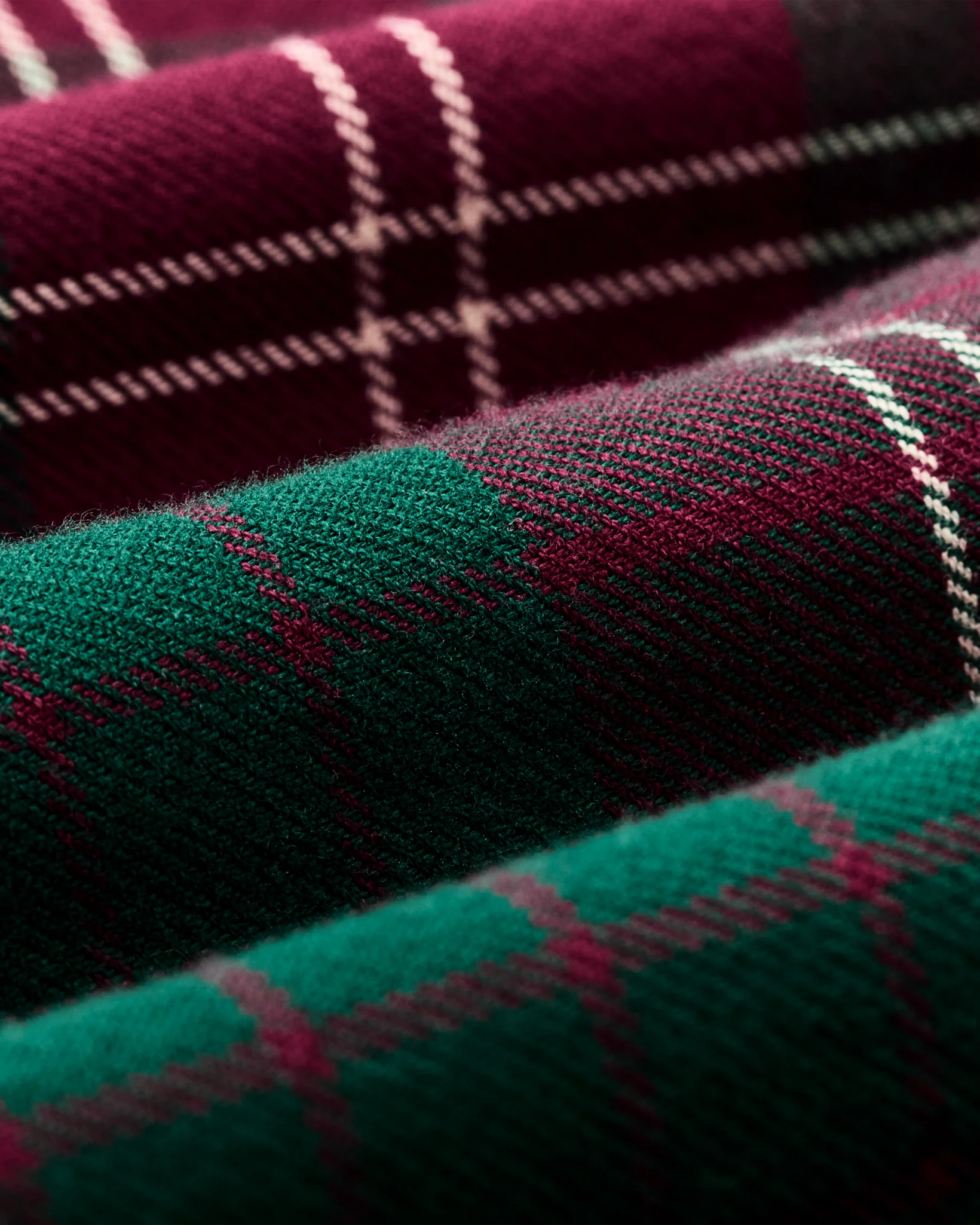 Lightweight Alaskan Guide Shirt - Green / Burgundy / Multi Plaid - Image 4