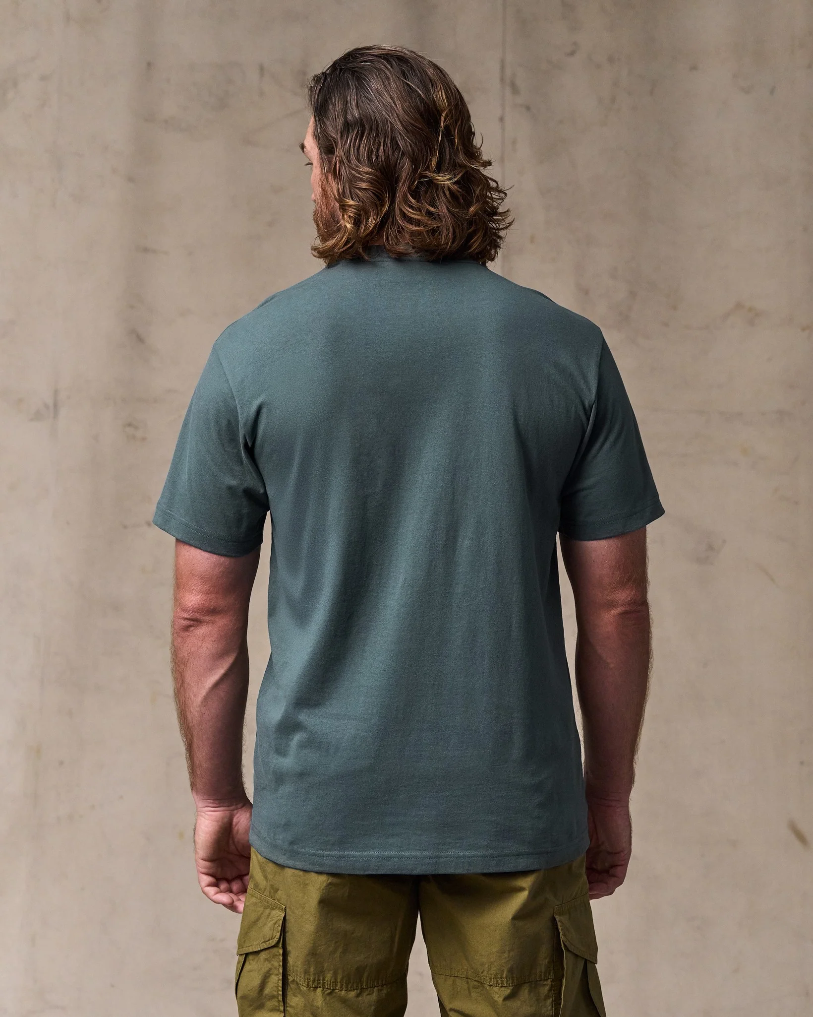 Outfitter Pocket T-shirt - Dark Slate - Image 2