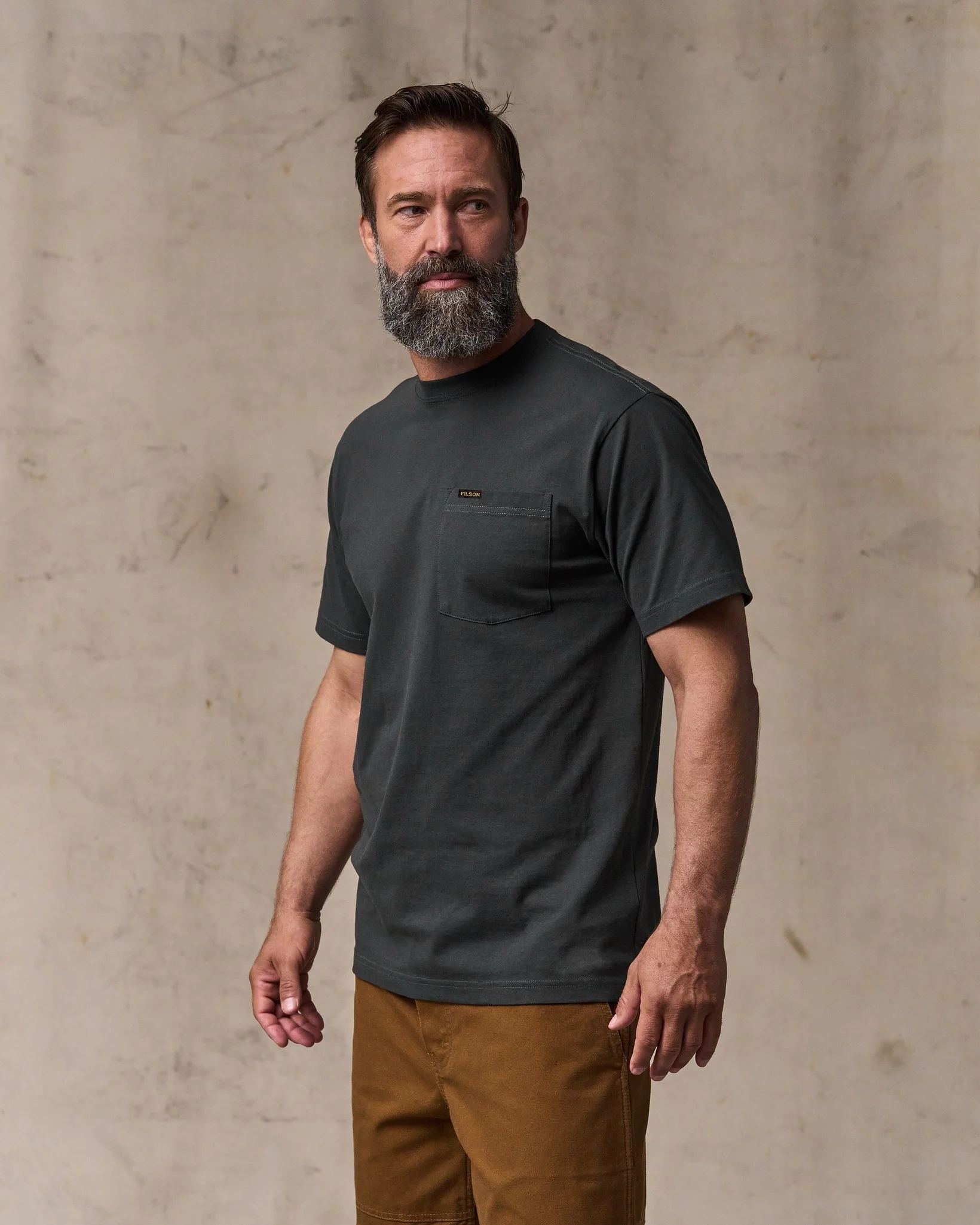 Outfitter Pocket T-shirt - Faded Black - Image 4