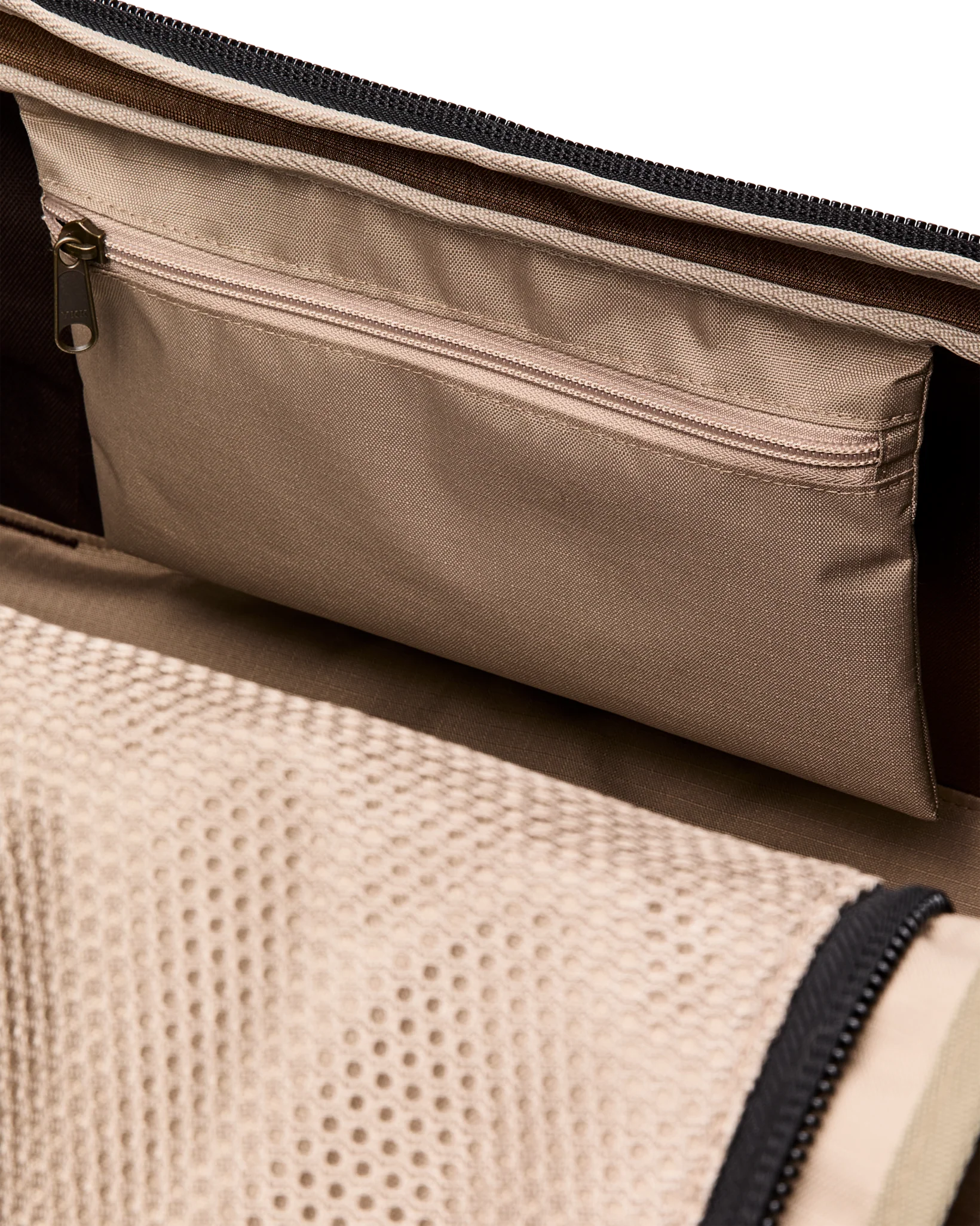 All-Weather 50L Duffle Bag - Muskrat / Brown / Covert - Image 10