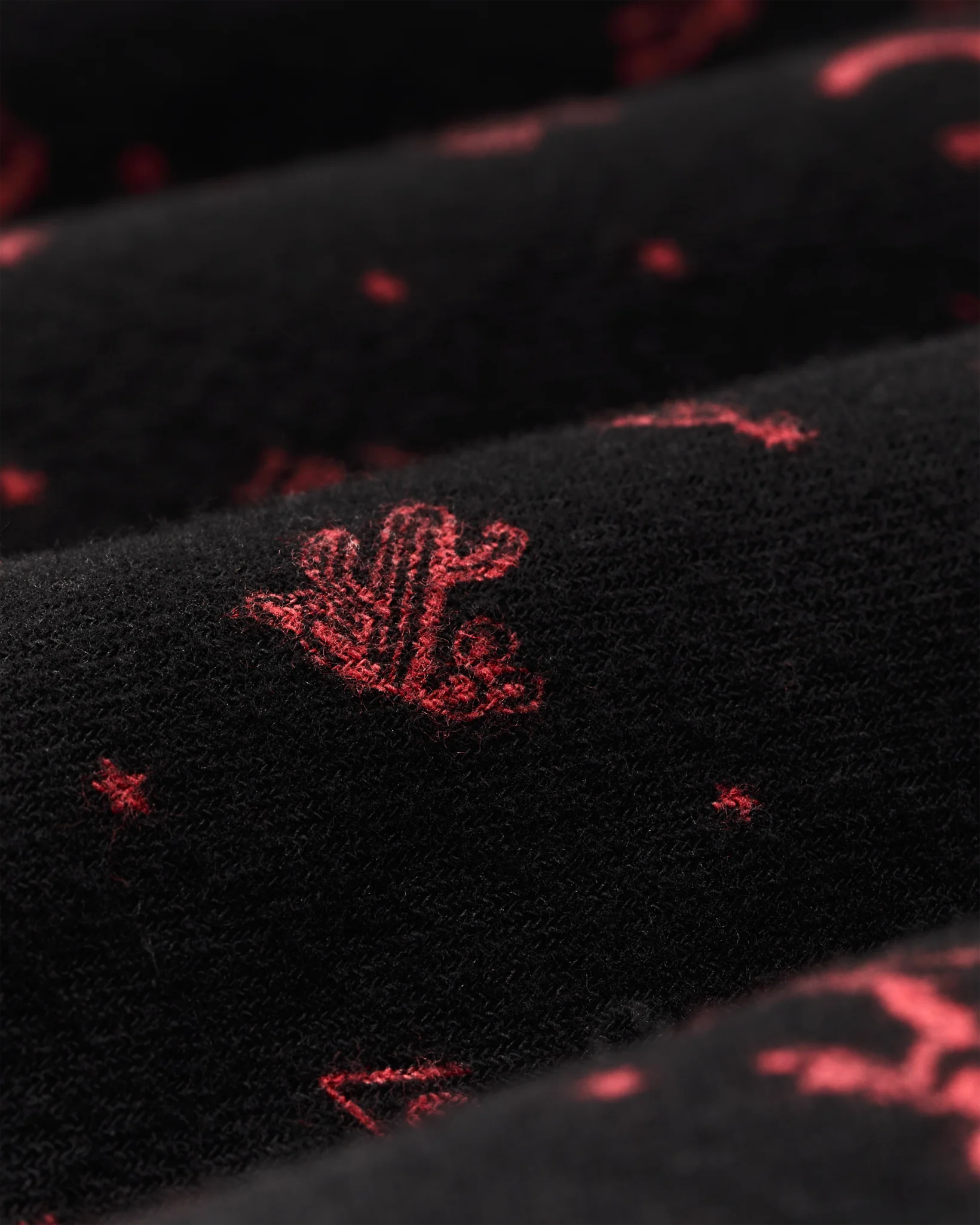 The Women's Rangeland Flannel Shirt - Black / Red Western - Image 5