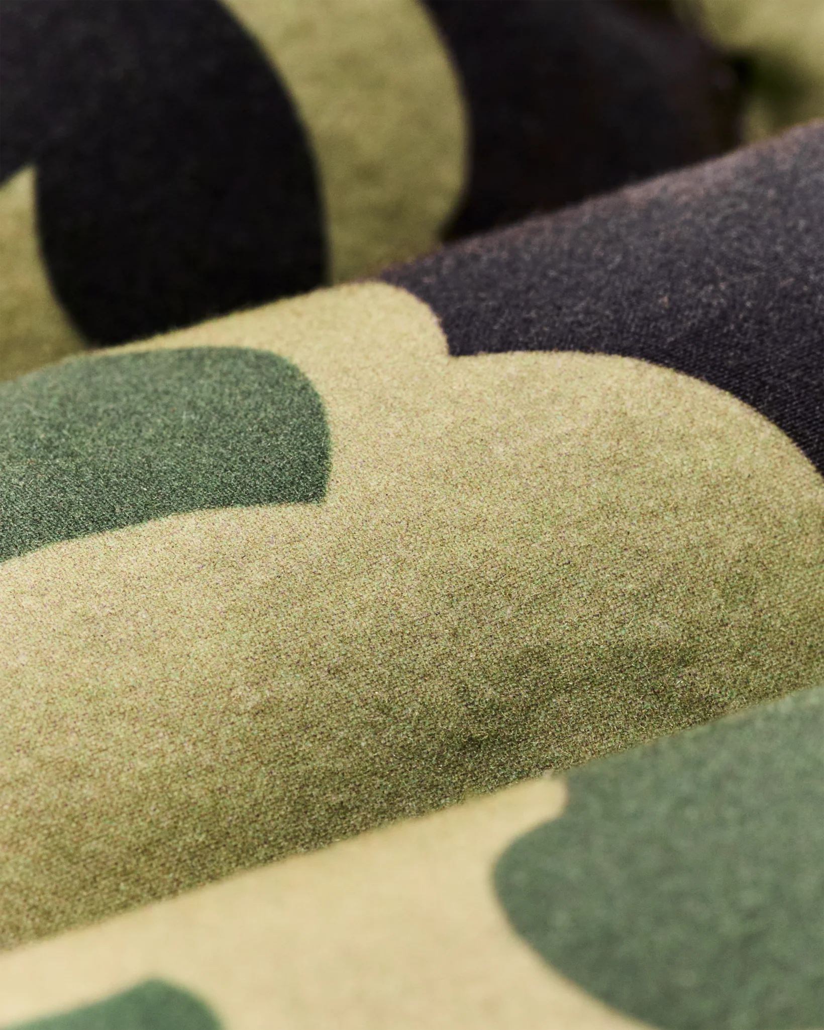 Waxed Down Jacket - Tundra Shrub Camo - Image 9