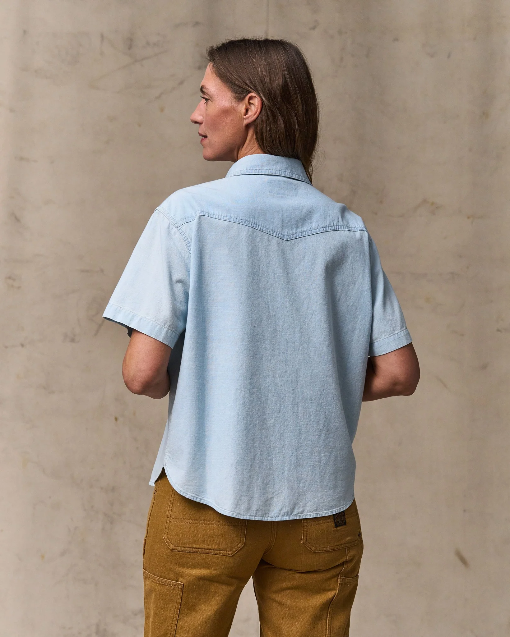 Women's Short Sleeve Chambray Western Shirt - Light Indigo - Image 2